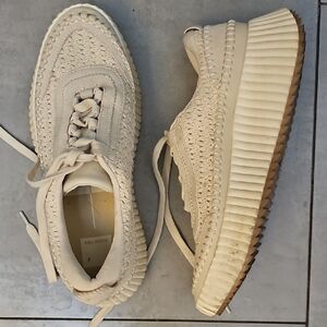 Dolce Vita Cream Woven Platform Sneakers